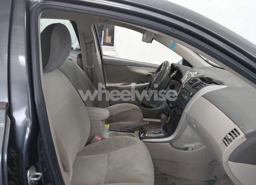 Photo 5 of 2010 Toyota Corolla LE (VIN 1NXBU4EE2AZ218455)