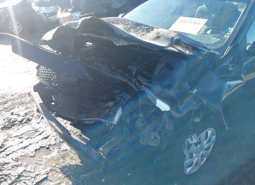 Photo 18 of 2010 Toyota Corolla LE (VIN 1NXBU4EE2AZ227463)