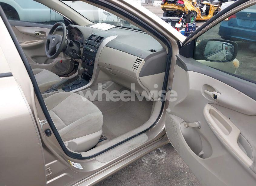 Photo 5 of 2010 Toyota Corolla (VIN 1NXBU4EE2AZ236602)