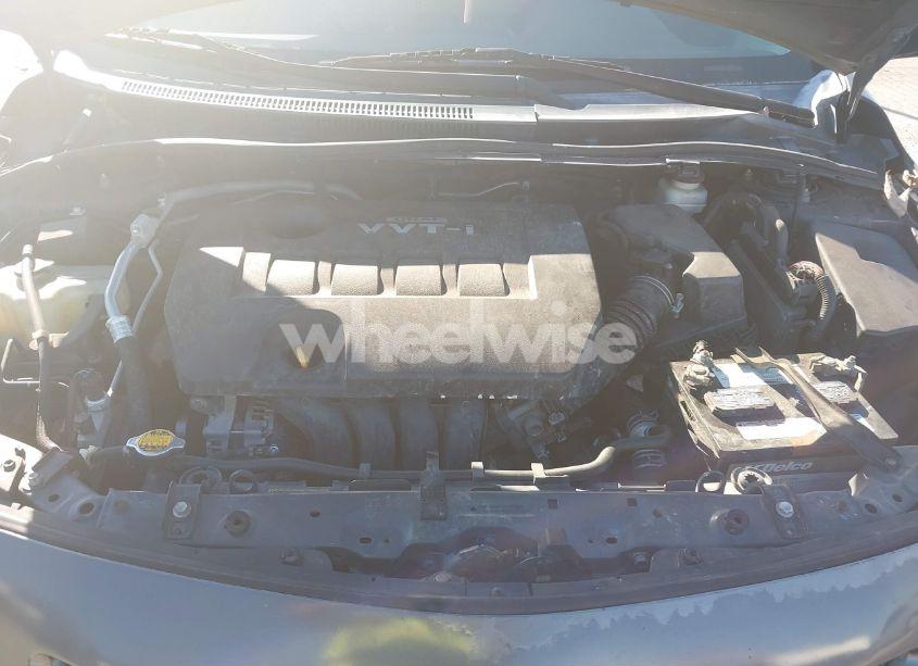 Photo 10 of 2010 Toyota Corolla LE (VIN 1NXBU4EE2AZ253562)