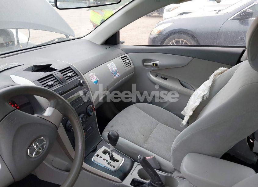 Photo 5 of 2010 Toyota Corolla LE (VIN 1NXBU4EE2AZ278087)