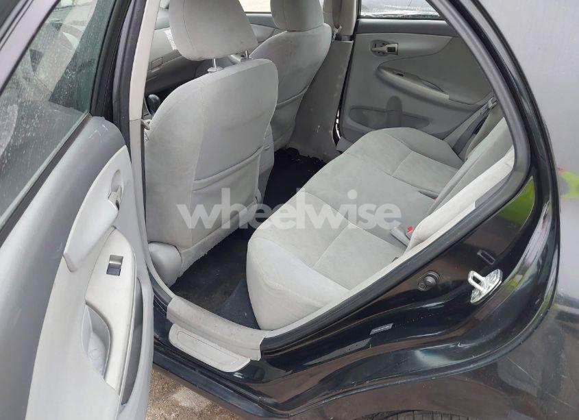 Photo 8 of 2010 Toyota Corolla LE (VIN 1NXBU4EE2AZ278087)