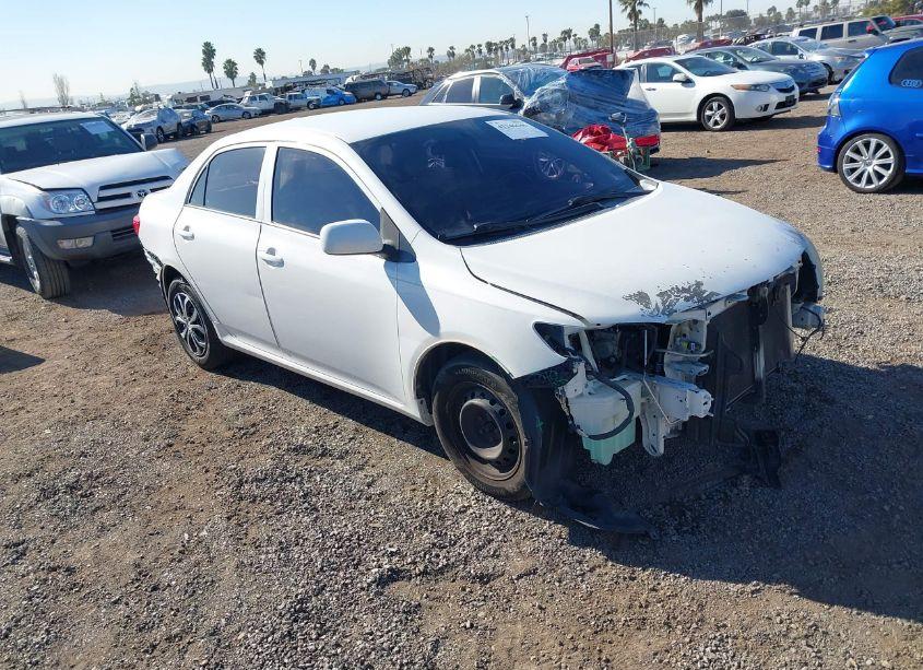 2010 Toyota Corolla LE (VIN 1NXBU4EE2AZ306759) main photo