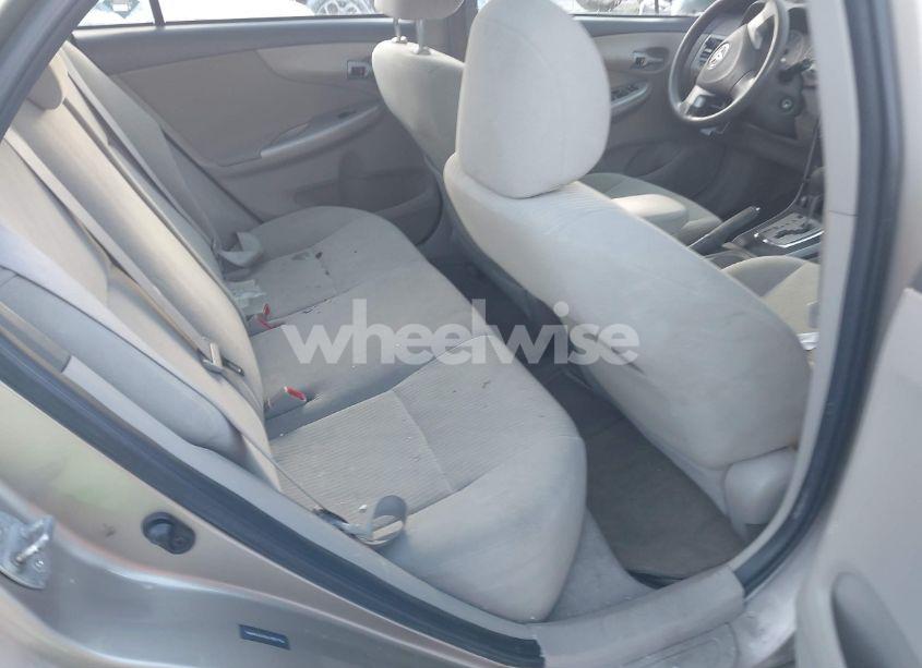 Photo 8 of 2010 Toyota Corolla LE (VIN 1NXBU4EE2AZ307796)