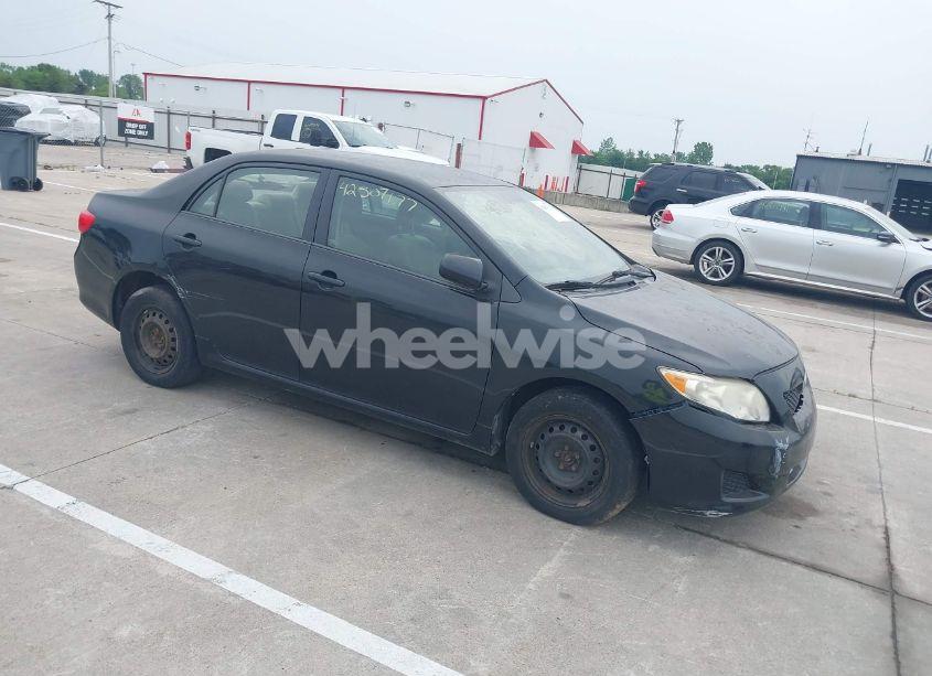 2010 Toyota Corolla LE (VIN 1NXBU4EE2AZ317521) main photo