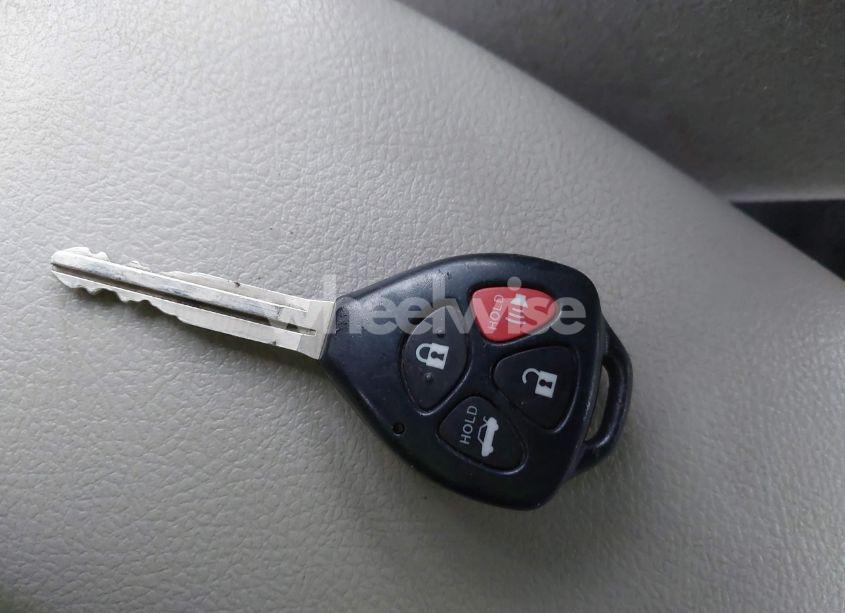 Photo 11 of 2010 Toyota Corolla S/LE/XLE (VIN 1NXBU4EE2AZ339177)