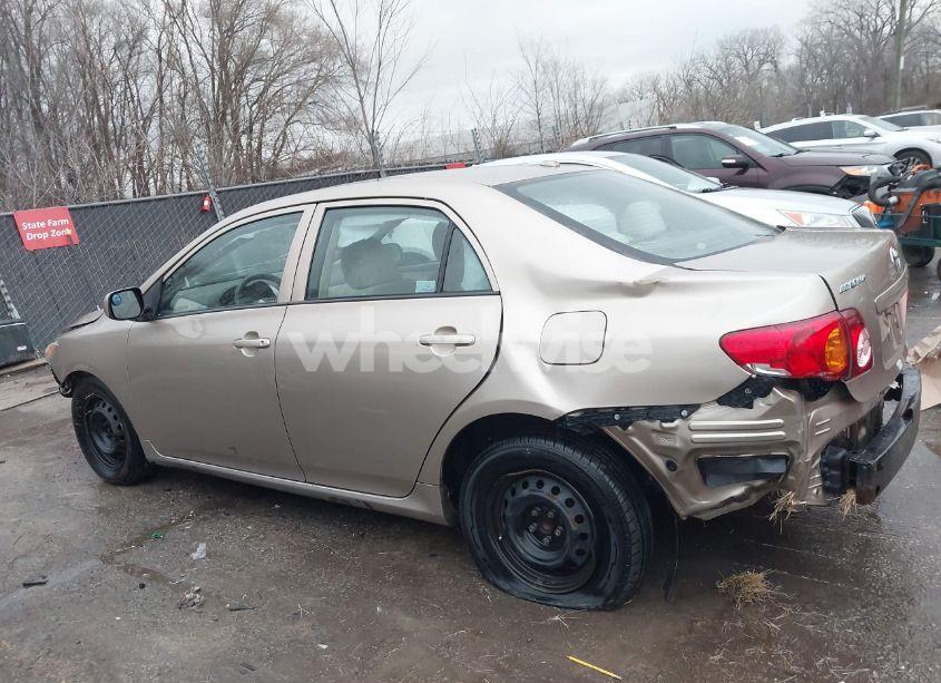 Photo 15 of 2010 Toyota Corolla S/LE/XLE (VIN 1NXBU4EE2AZ339177)