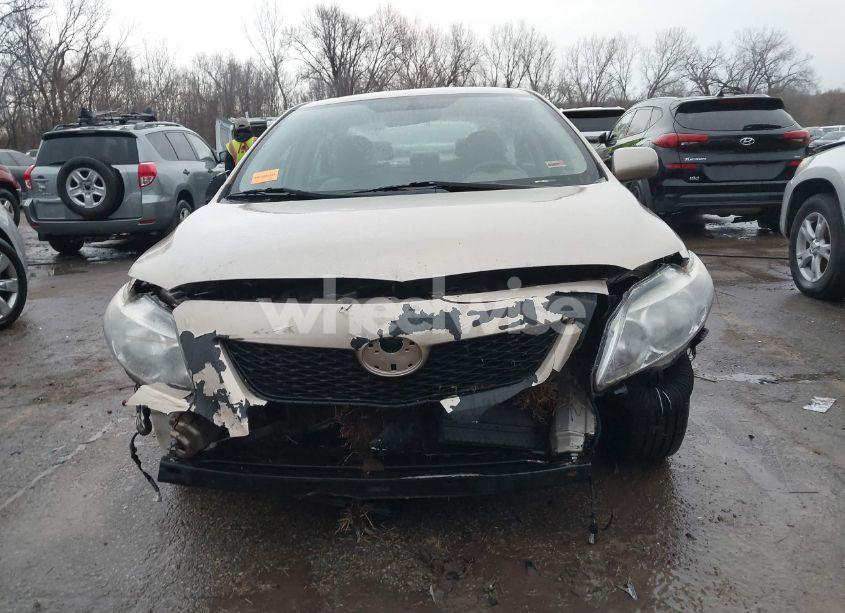 Photo 6 of 2010 Toyota Corolla S/LE/XLE (VIN 1NXBU4EE2AZ339177)