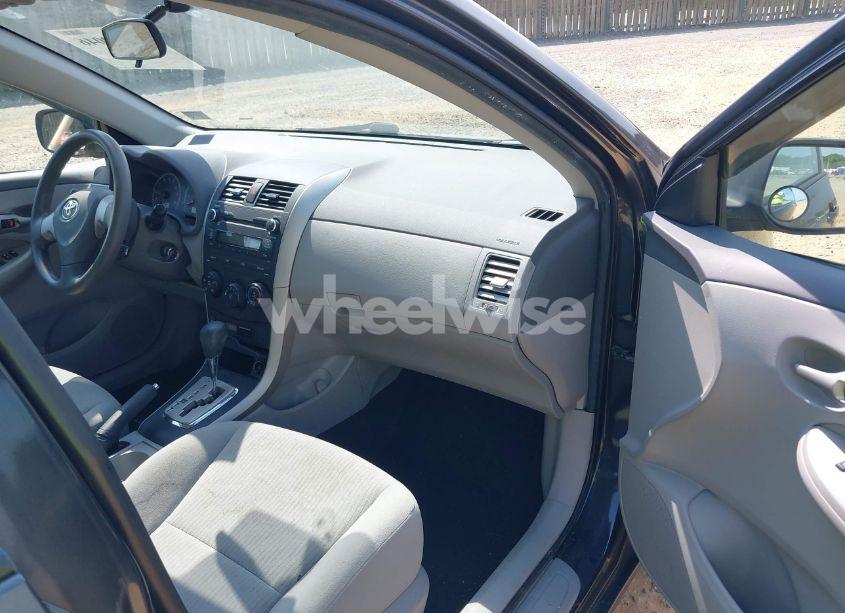 Photo 5 of 2010 Toyota Corolla LE (VIN 1NXBU4EE2AZ346615)