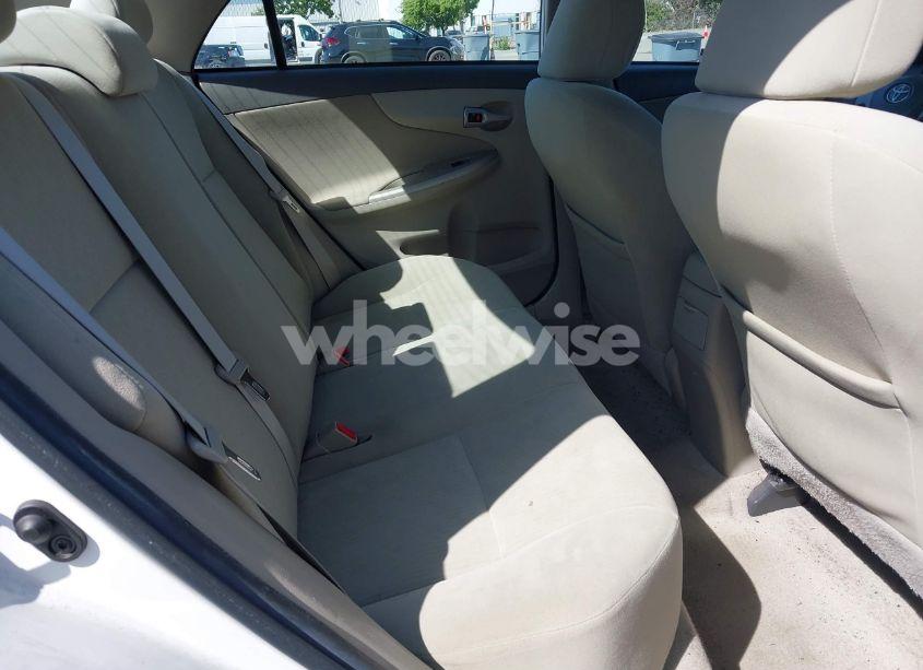 Photo 8 of 2010 Toyota Corolla LE (VIN 1NXBU4EE2AZ355072)