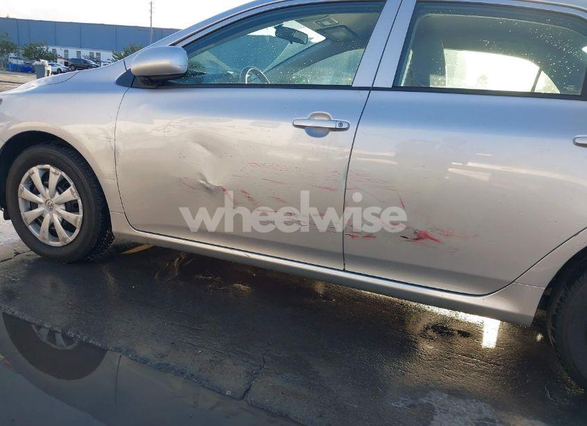 Photo 6 of 2010 Toyota Corolla LE (VIN 1NXBU4EE2AZ357419)