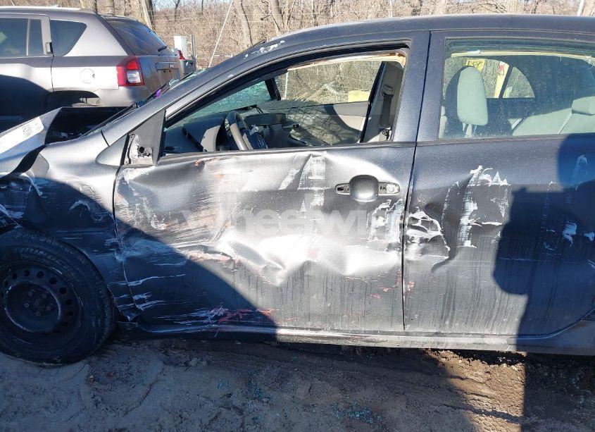 Photo 15 of 2010 Toyota Corolla LE (VIN 1NXBU4EE2AZ383017)