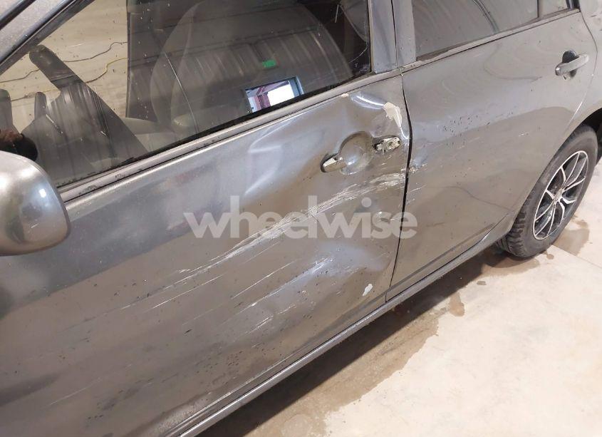 Photo 6 of 2010 Toyota Corolla LE (VIN 1NXBU4EE3AZ167807)