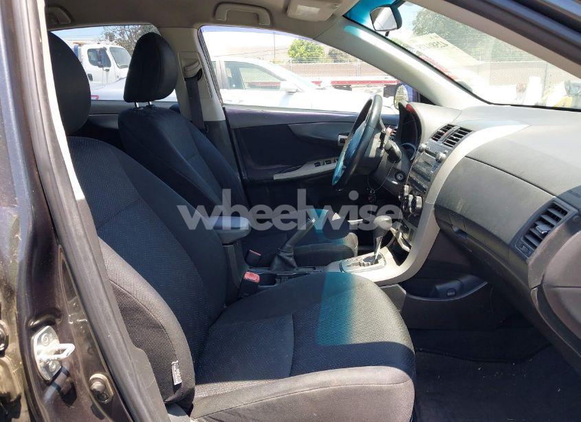 Photo 5 of 2010 Toyota Corolla S (VIN 1NXBU4EE3AZ200790)