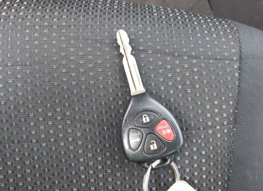 Photo 11 of 2010 Toyota Corolla S (VIN 1NXBU4EE3AZ266126)