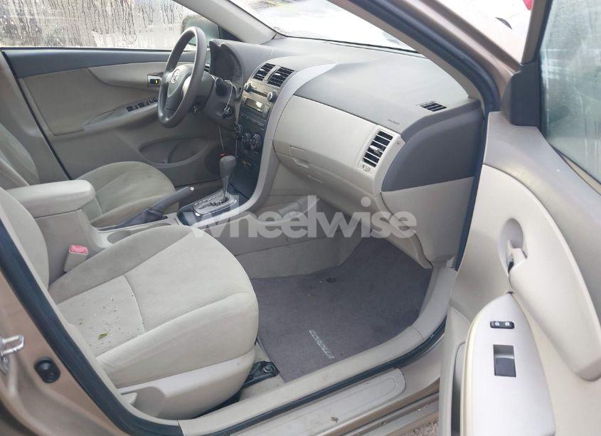 Photo 5 of 2010 Toyota Corolla LE (VIN 1NXBU4EE3AZ269592)