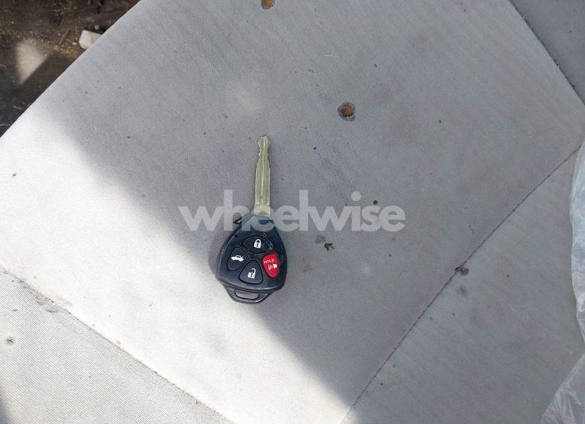 Photo 11 of 2010 Toyota Corolla LE (VIN 1NXBU4EE3AZ273495)