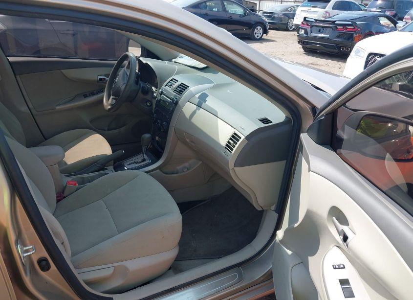 Photo 5 of 2010 Toyota Corolla LE (VIN 1NXBU4EE3AZ287994)