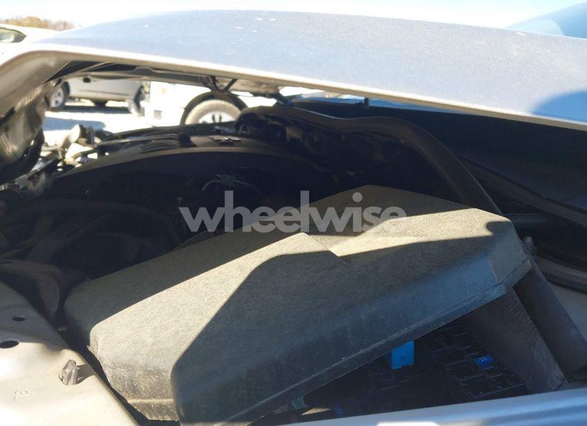 Photo 10 of 2010 Toyota Corolla LE (VIN 1NXBU4EE3AZ354920)