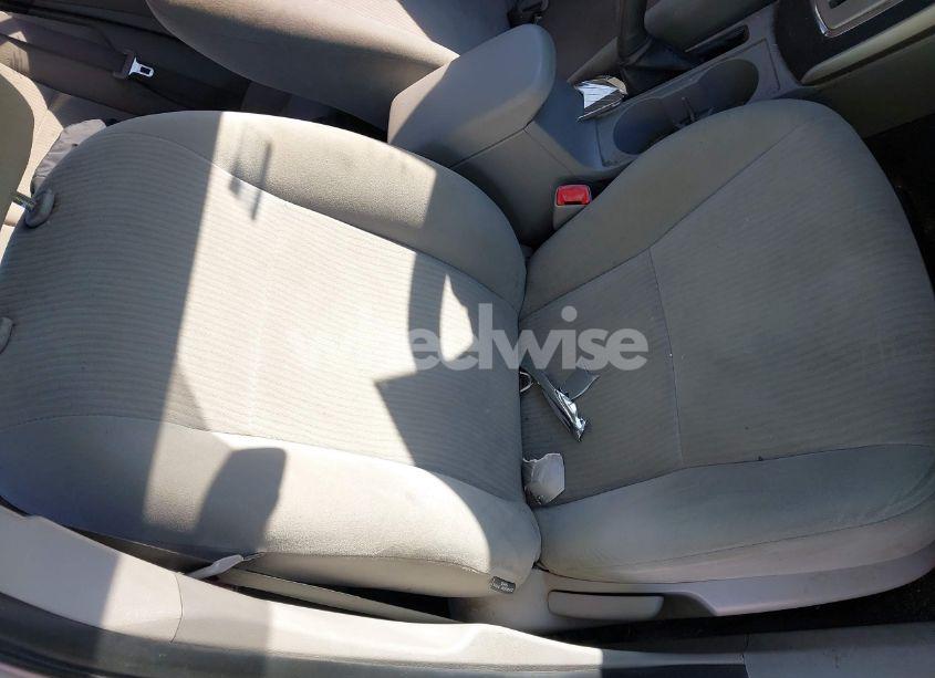 Photo 8 of 2010 Toyota Corolla LE (VIN 1NXBU4EE3AZ354920)