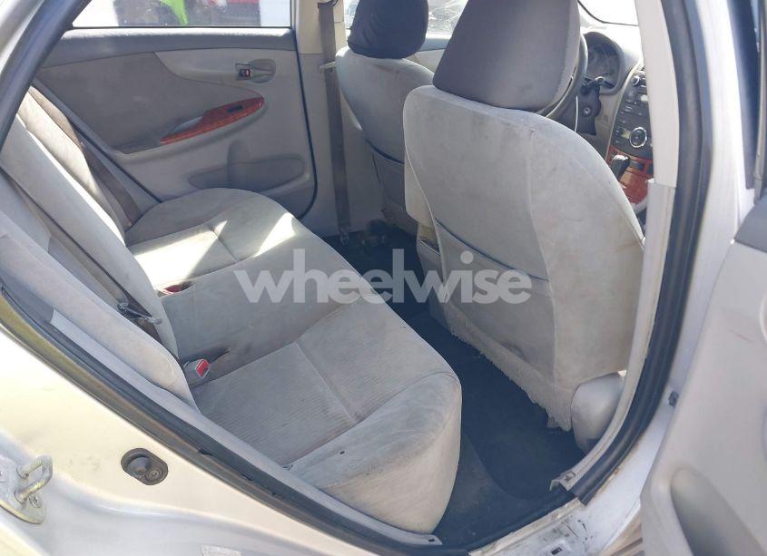 Photo 8 of 2010 Toyota Corolla XLE (VIN 1NXBU4EE4AZ175138)