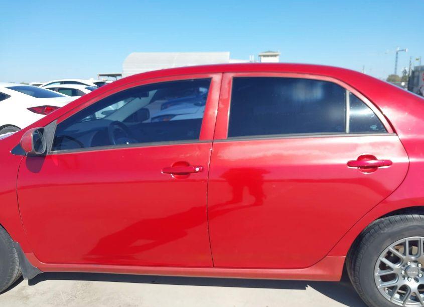 Photo 14 of 2010 Toyota Corolla LE (VIN 1NXBU4EE4AZ185958)