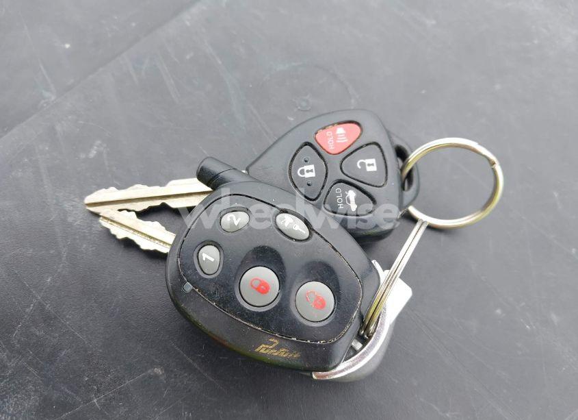 Photo 11 of 2010 Toyota Corolla LE (VIN 1NXBU4EE4AZ195793)