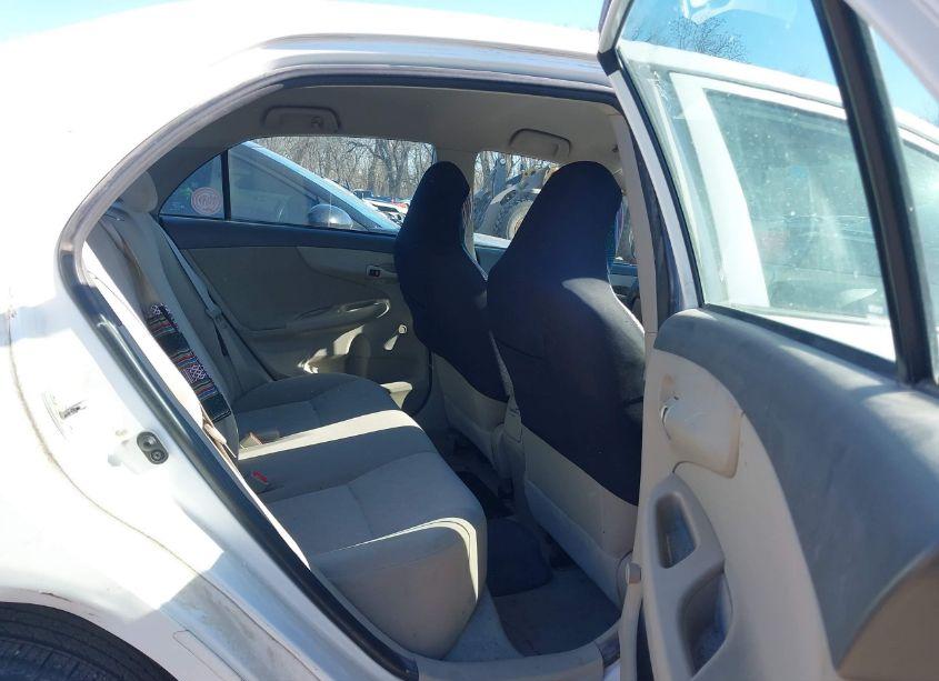 Photo 8 of 2010 Toyota Corolla (VIN 1NXBU4EE4AZ203133)