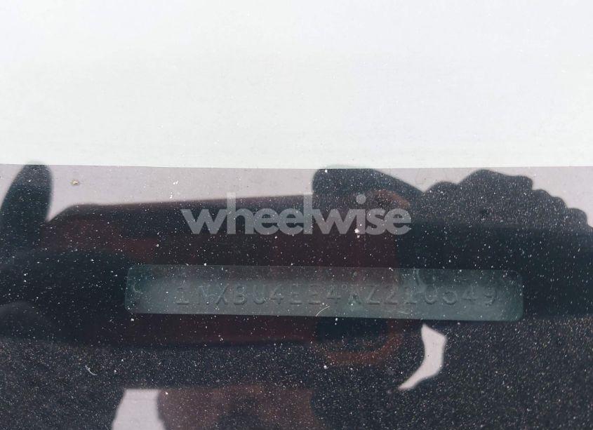 Photo 9 of 2010 Toyota Corolla LE (VIN 1NXBU4EE4AZ210549)