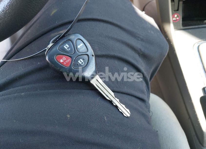 Photo 11 of 2010 Toyota Corolla LE (VIN 1NXBU4EE4AZ221471)