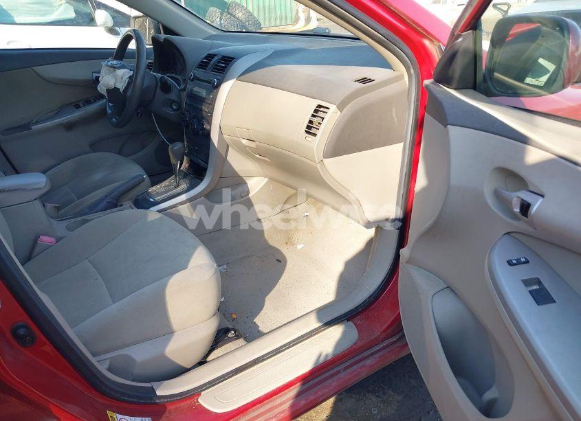 Photo 5 of 2010 Toyota Corolla LE (VIN 1NXBU4EE4AZ221471)