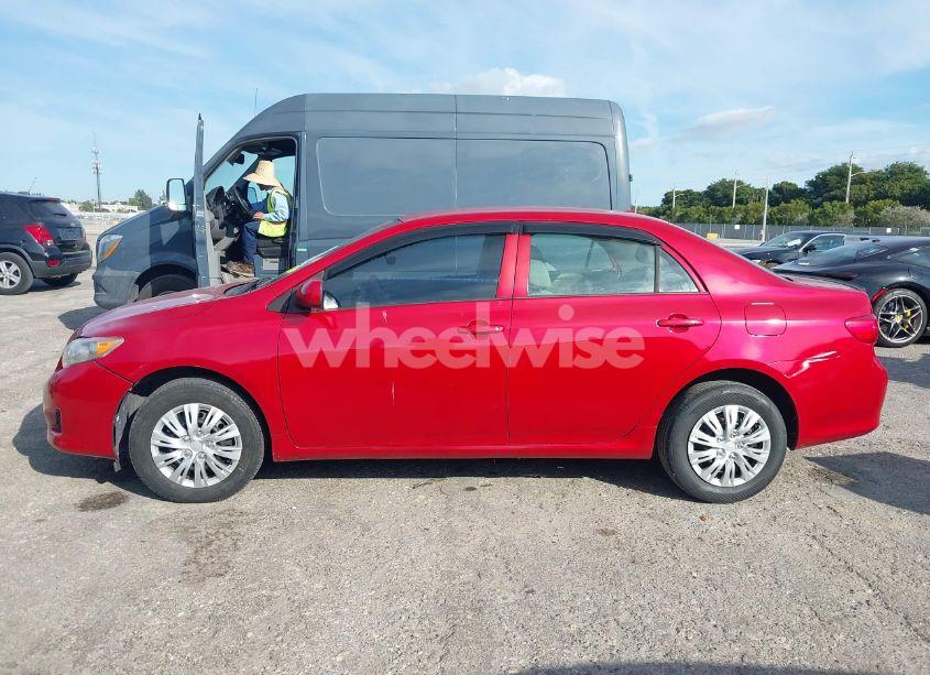 Photo 15 of 2010 Toyota Corolla LE (VIN 1NXBU4EE4AZ227528)