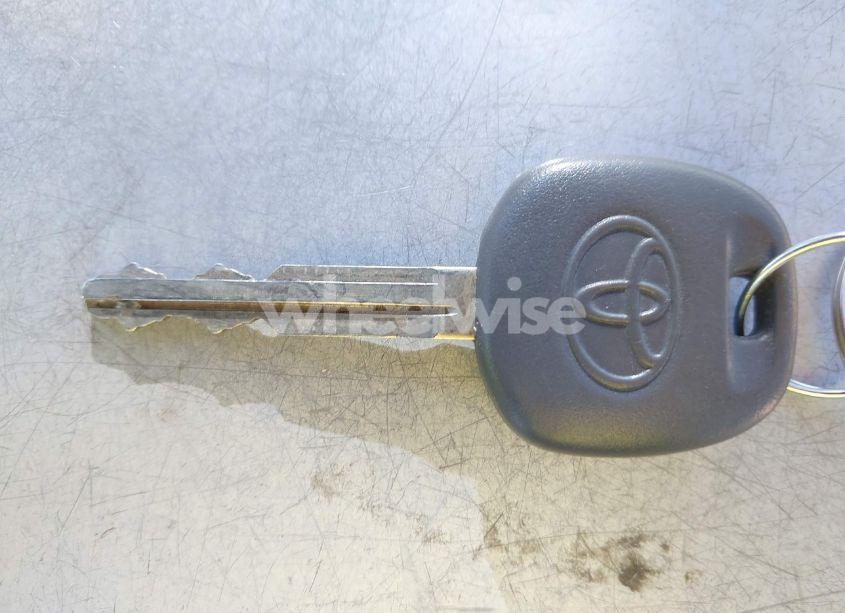 Photo 11 of 2010 Toyota Corolla (VIN 1NXBU4EE4AZ246662)