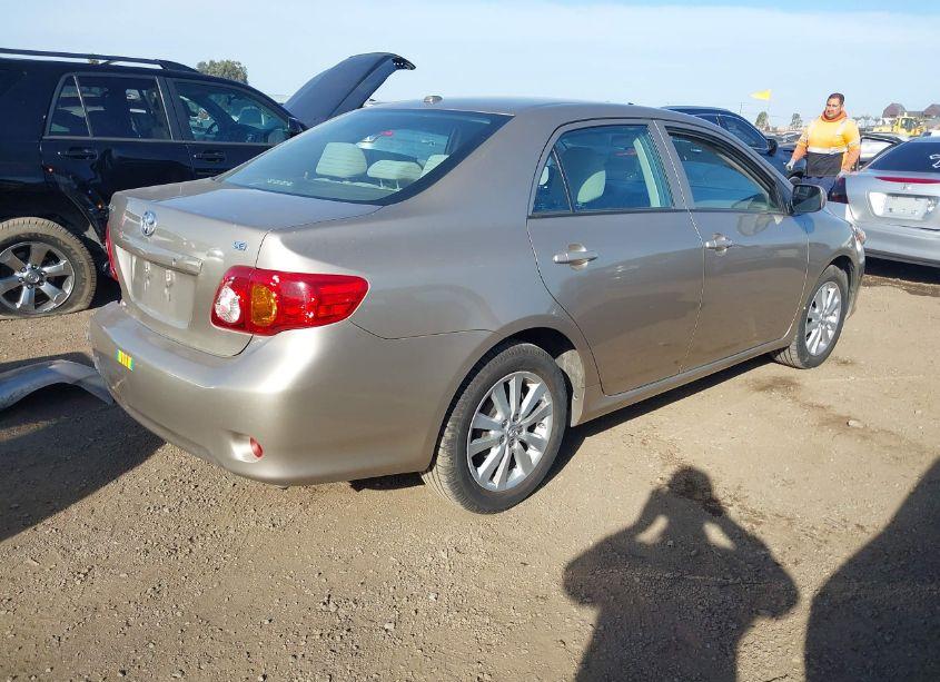 Photo 4 of 2010 Toyota Corolla LE (VIN 1NXBU4EE4AZ265776)