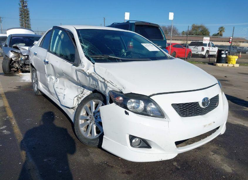 2010 Toyota Corolla S (VIN 1NXBU4EE4AZ271397) main photo