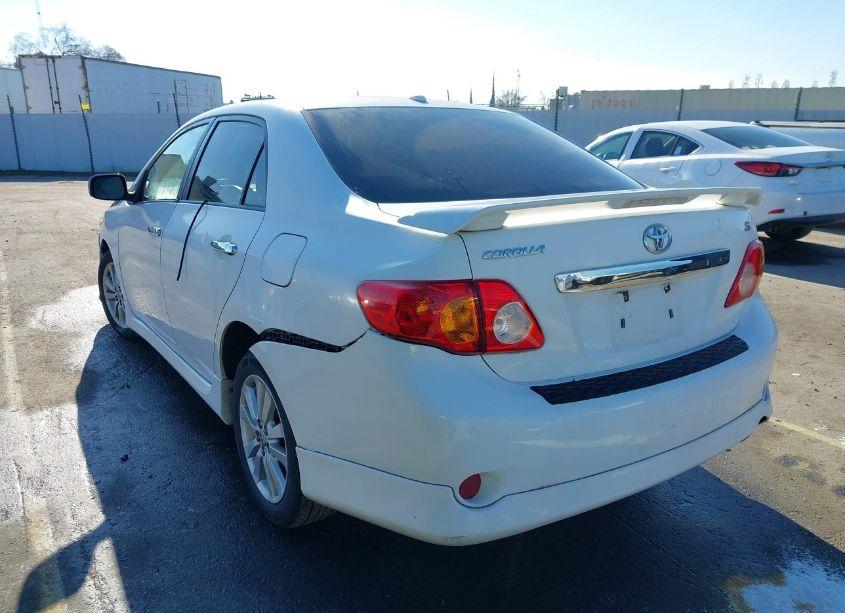 Photo 3 of 2010 Toyota Corolla S (VIN 1NXBU4EE4AZ271397)