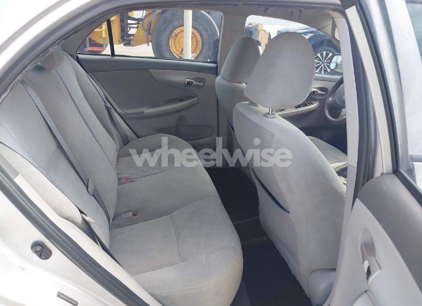 Photo 8 of 2010 Toyota Corolla LE (VIN 1NXBU4EE4AZ275983)