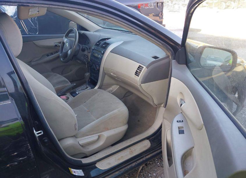 Photo 5 of 2010 Toyota Corolla LE (VIN 1NXBU4EE4AZ279175)