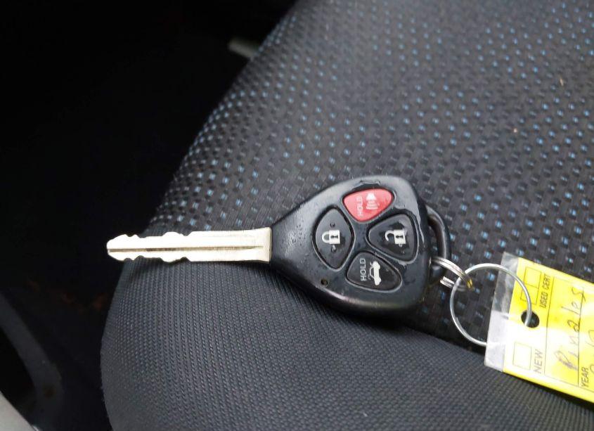 Photo 11 of 2010 Toyota Corolla S (VIN 1NXBU4EE4AZ337026)