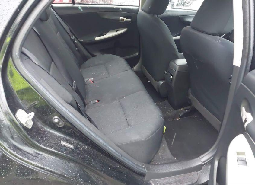 Photo 8 of 2010 Toyota Corolla S (VIN 1NXBU4EE4AZ337026)