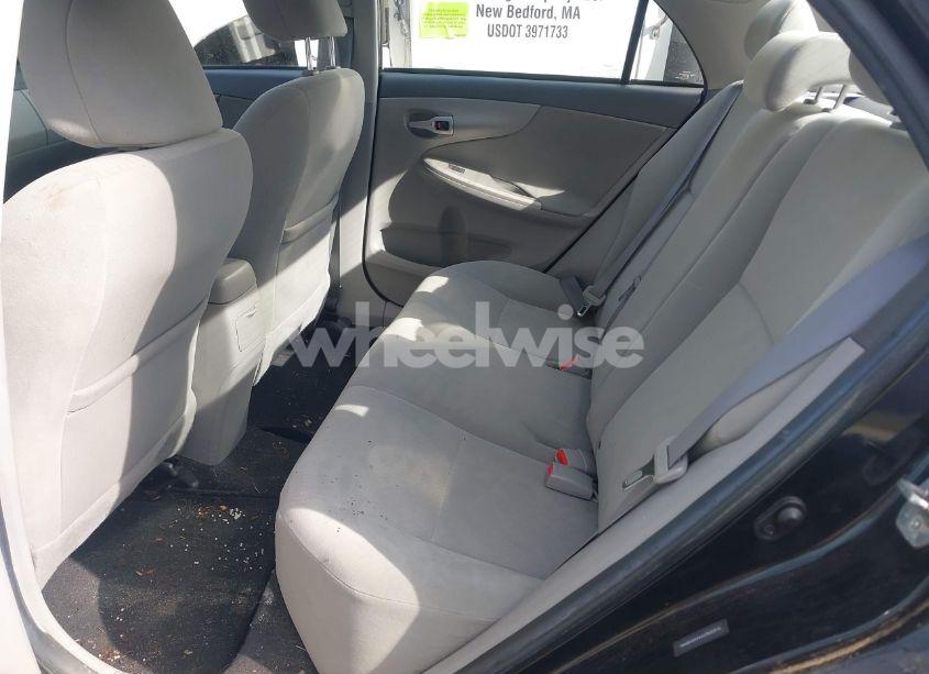 Photo 8 of 2010 Toyota Corolla LE (VIN 1NXBU4EE4AZ345014)