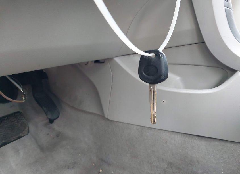 Photo 11 of 2010 Toyota Corolla LE (VIN 1NXBU4EE4AZ347233)