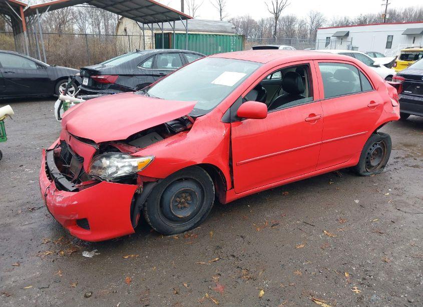 Photo 2 of 2010 Toyota Corolla LE (VIN 1NXBU4EE4AZ347233)