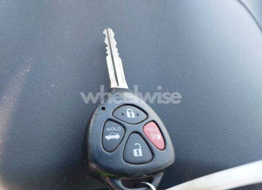 Photo 11 of 2010 Toyota Corolla S (VIN 1NXBU4EE4AZ352092)