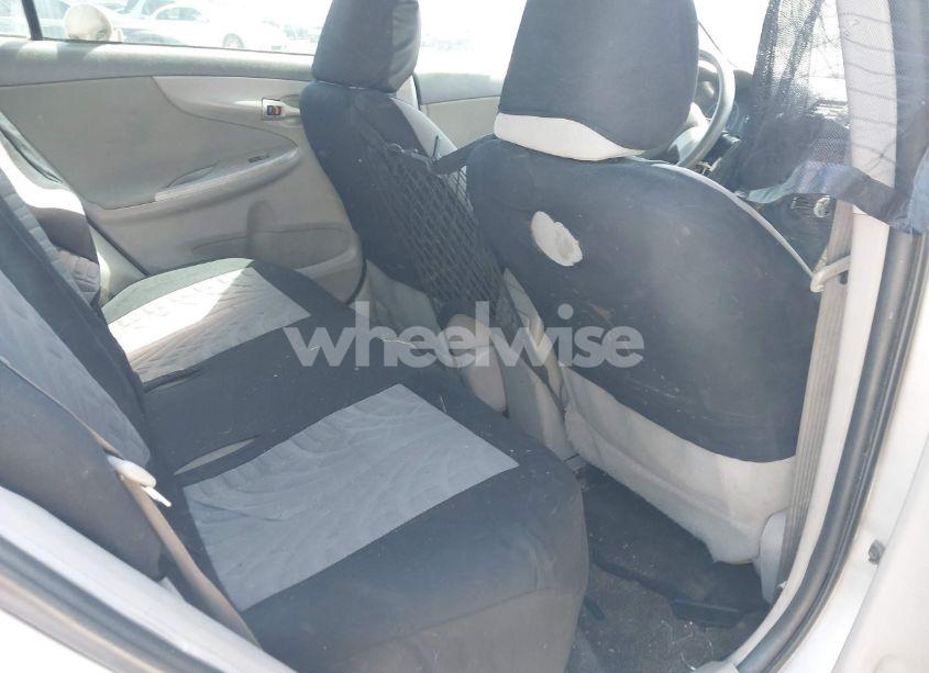 Photo 8 of 2010 Toyota Corolla LE (VIN 1NXBU4EE4AZ366333)