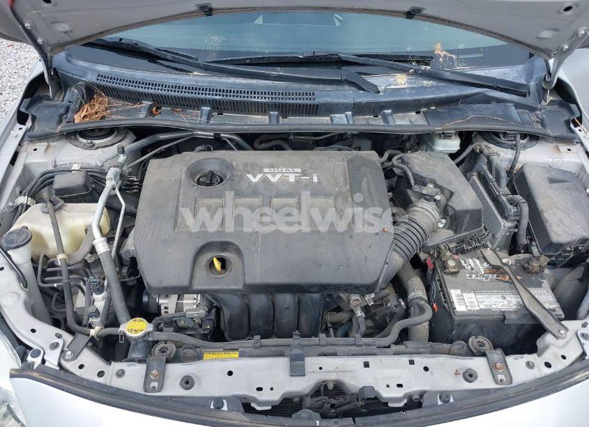 Photo 10 of 2010 Toyota Corolla S (VIN 1NXBU4EE4AZ368518)