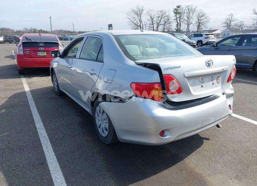 Photo 3 of 2010 Toyota Corolla LE (VIN 1NXBU4EE5AZ192966)