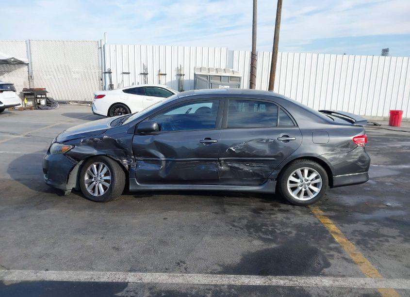 Photo 14 of 2010 Toyota Corolla S (VIN 1NXBU4EE5AZ232771)