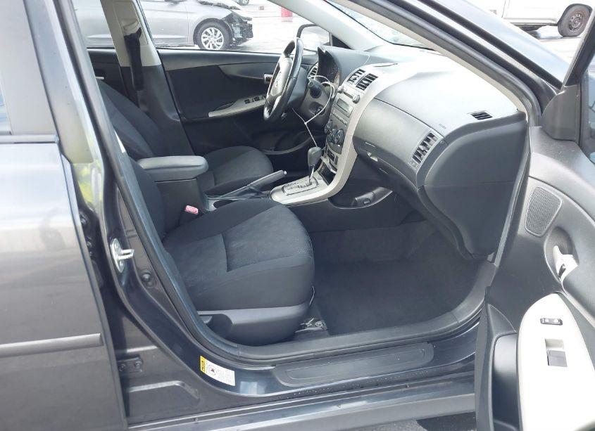 Photo 5 of 2010 Toyota Corolla S (VIN 1NXBU4EE5AZ232771)