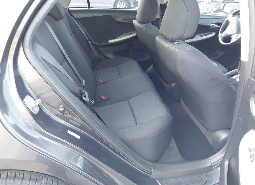 Photo 8 of 2010 Toyota Corolla S (VIN 1NXBU4EE5AZ232771)